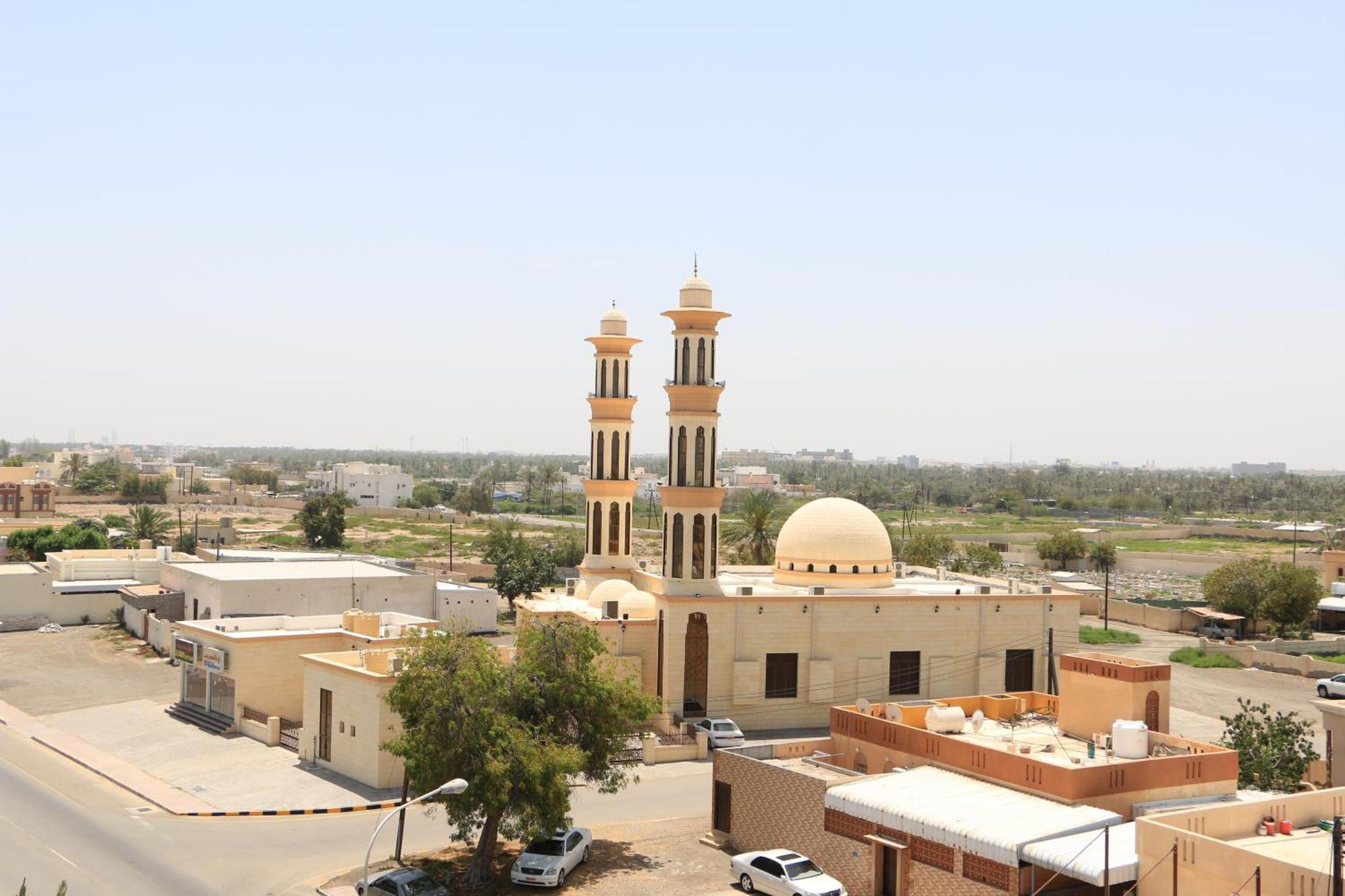 Marina H Hotel Sohar Exterior photo