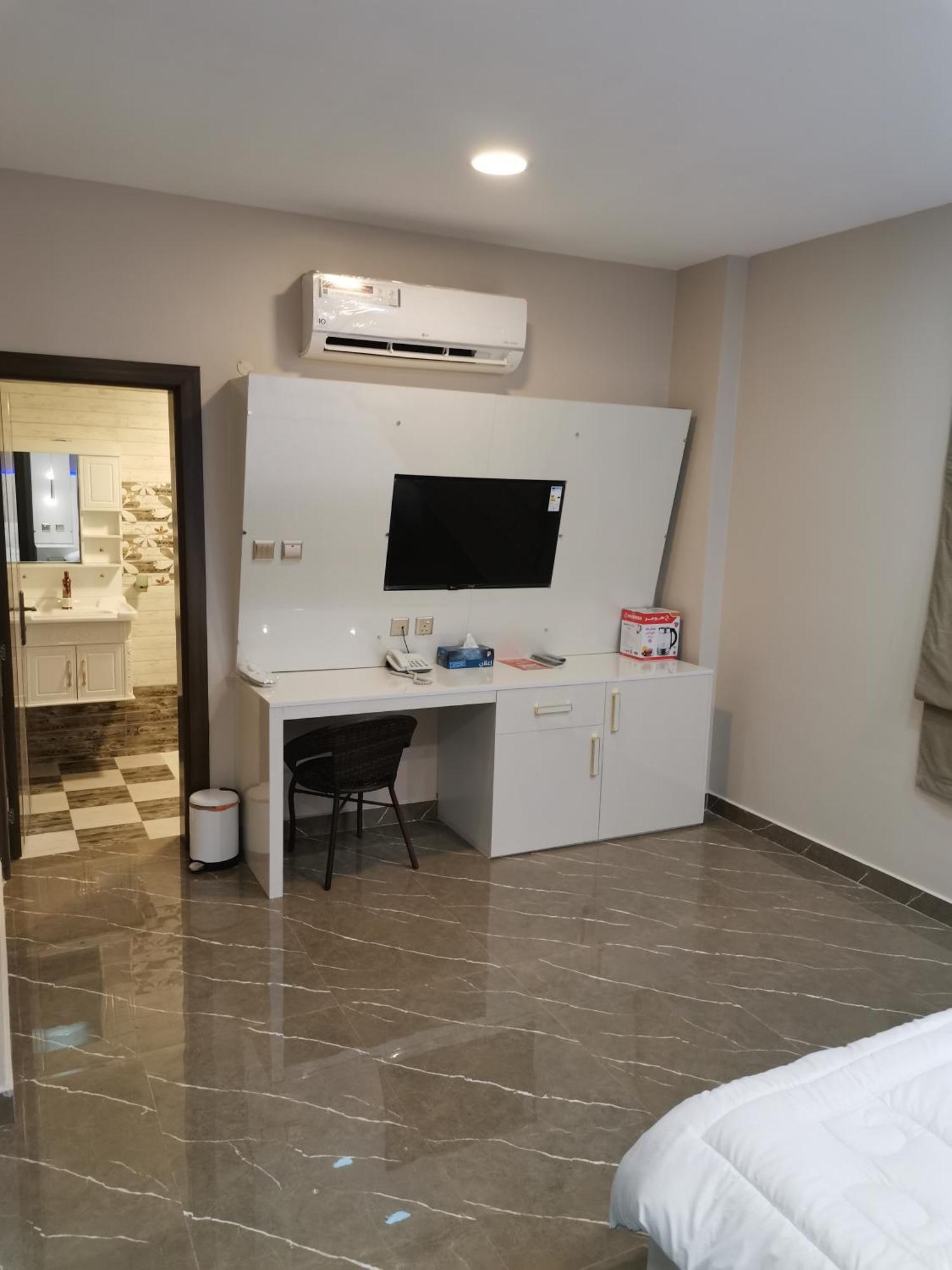 Marina H Hotel Sohar Exterior photo