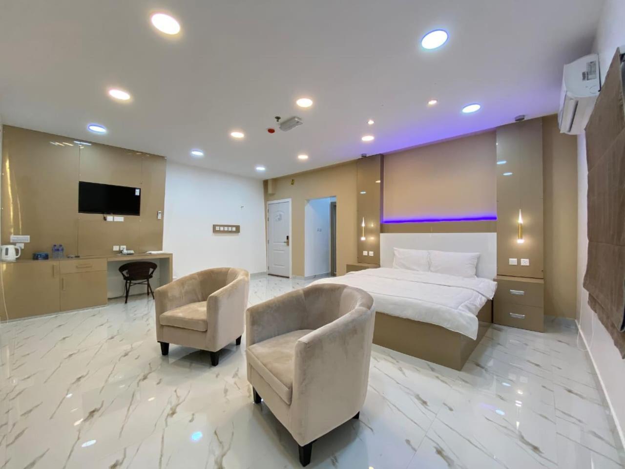 Marina H Hotel Sohar Exterior photo